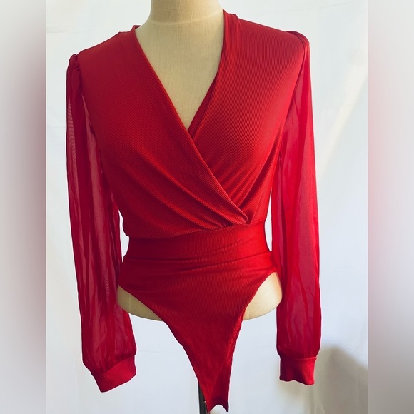 Elegant Red Wrap Top bodysuit women’s size M (6)SHEIN brand - Picture 1 of 7